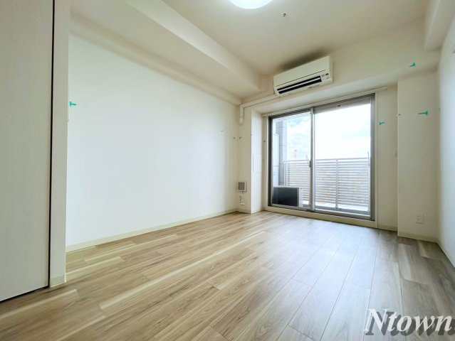 【居間・リビング】 | プレサンスTHE久屋大通レジェンド | こちらの居間で趣味の時間をお楽しみください