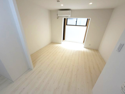 【寝室】 | リブコート岡本