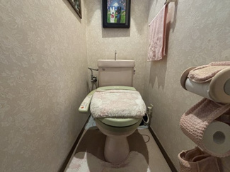 【トイレ】 | 門真市島頭2丁目　中古戸建 | 清潔感のあるトイレです♪