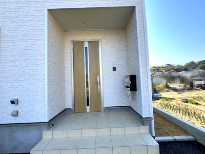 【玄関】 | 【20万円ｷｬｯｼｭﾊﾞｯｸ対象物件】クレーデルガーデン上牧町下牧第3 全1棟1号棟