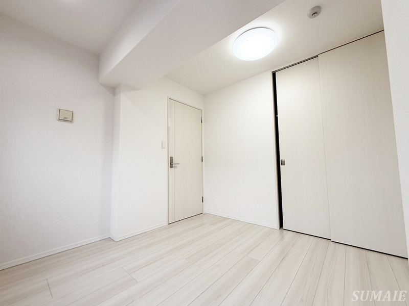 フュージョナル王子ＲＩＣＯＴＴの寝室|別角度から見た6.2帖の寝室です☆