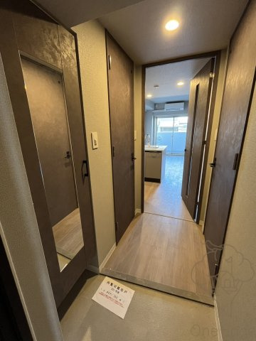 エスリードレジデンス ザ・グラン大阪福島クラスの玄関