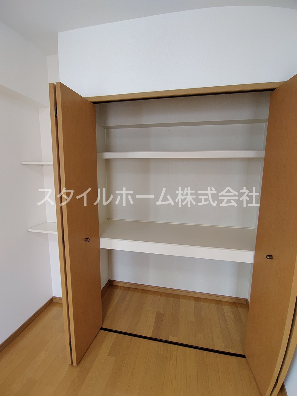 サンフィオーレ中郷の収納|別部屋写真です。