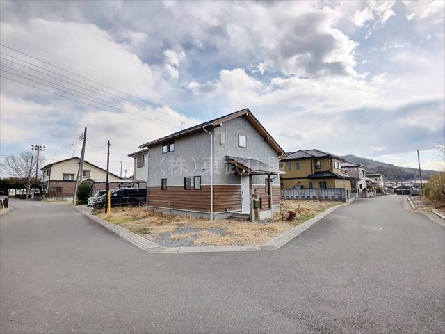 【前面道路含む現地写真】の画像
