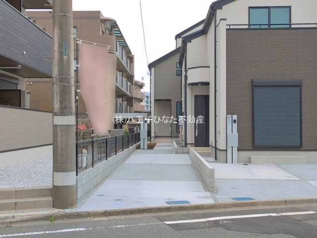 祝成約　八王子市　北野町　新築戸建て　６期の前面道路含む現地写真|～仲介手数料無料☆八王子ひなた不動産～八王子市北野町　新築戸建て