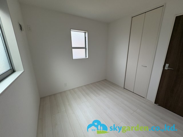 茅ヶ崎市萩園第2　新築戸建　全3棟2号棟の子供部屋|お子さんのお部屋にいかがでしょうか