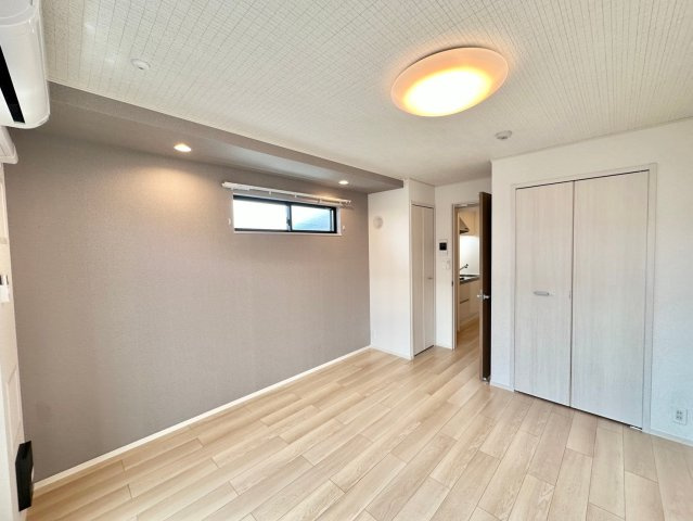 アリュールの洋室