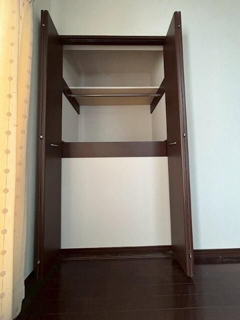 柿の木坂一丁目戸建の収納