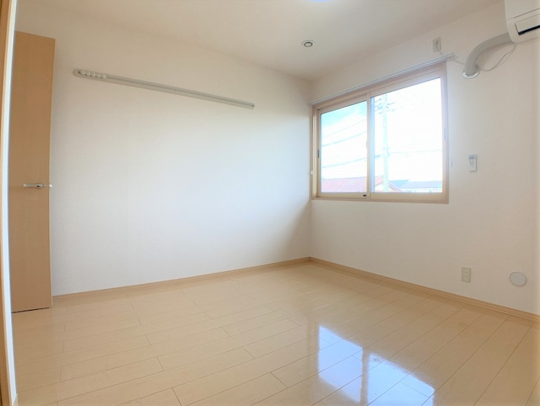 リビングタウン南仙北Bの洋室