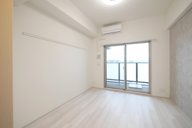 ザ・ウエストマークシティプレミアムの居間・リビング