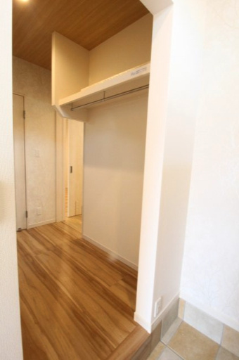 大津甲　　新築戸建　1号地　（全2区画）の収納|1F　2.5帖　※ホール、LDK、シューズインクローク、洗面脱衣室から出入りできます！