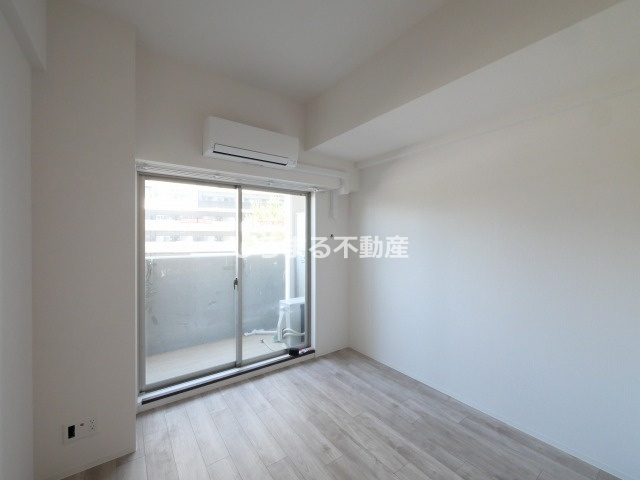 エスリード難波ＡＧＲＥＡの居間・リビング