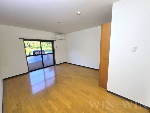 グリシーヌの洋室|イメージ（同建物内別部屋の写真です）