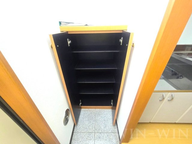 グリシーヌの玄関|イメージ（同建物内別部屋の写真です）