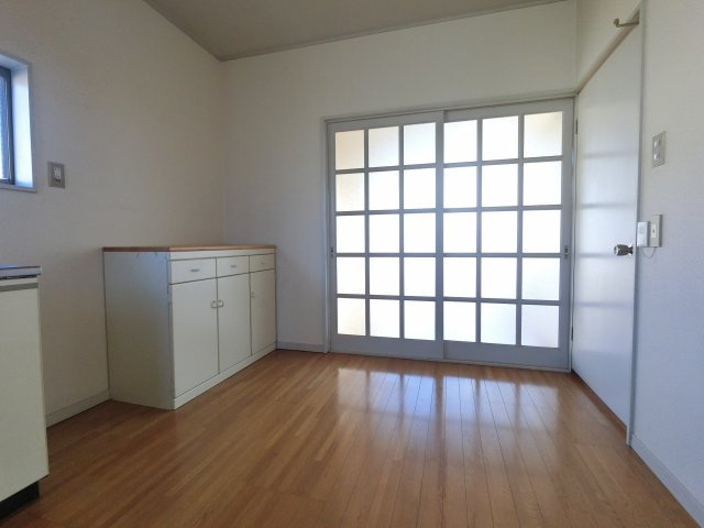 【居間・リビング】