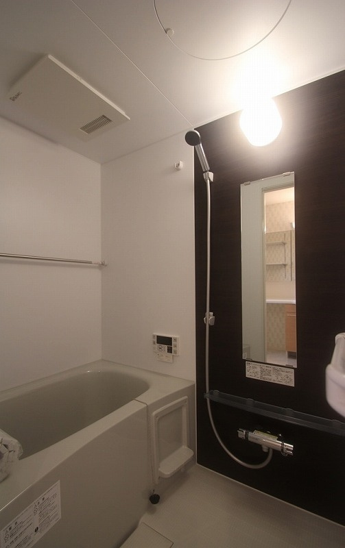 ハウスカトレアの浴室