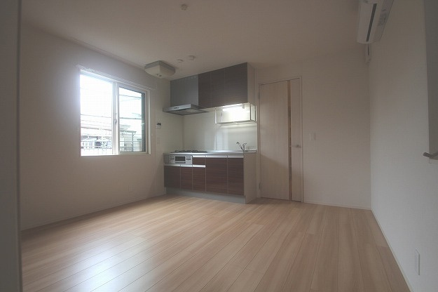 ハウスカトレアの居間・リビング