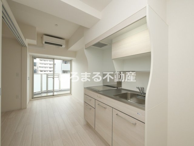 セレニテ日本橋エクラの居間・リビング