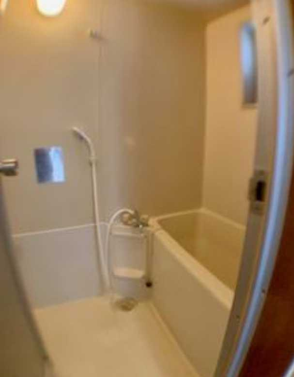 グリンメゾネット　ロフト　角部屋　駅近の浴室