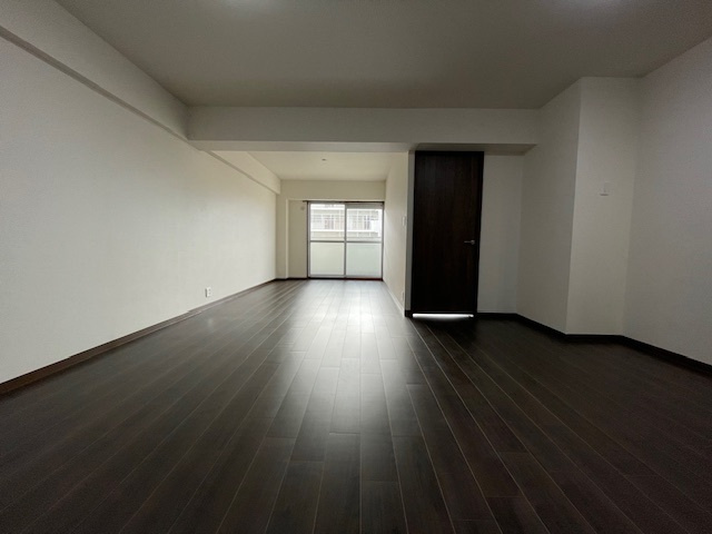 桂川ハイツ２号館の居間・リビング