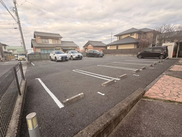 ベルビラージュの駐車場