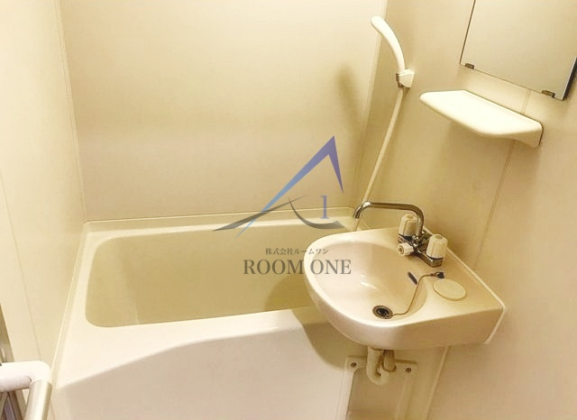 メゾンフラワー田園調布の浴室|お風呂です。