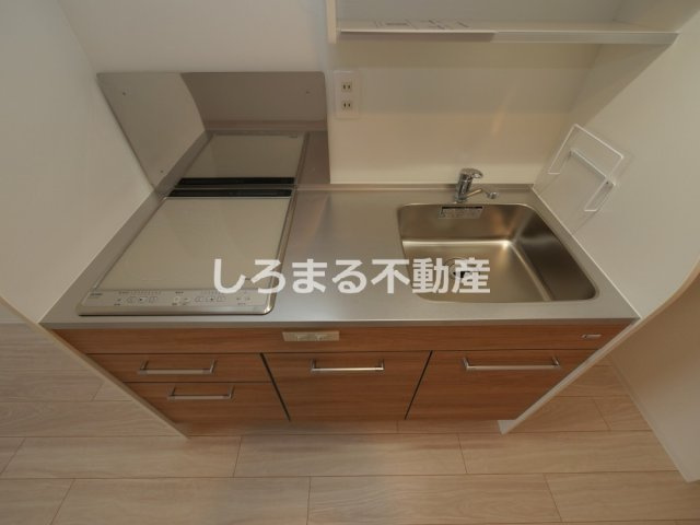 セレニテ夕陽丘エクラのキッチン