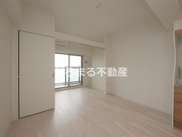 セレニテ夕陽丘エクラの居間・リビング