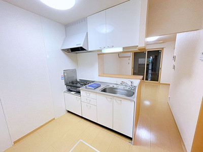 【キッチン】 | ヴィラ赤坪 【名古屋市賃貸・ネット無料】