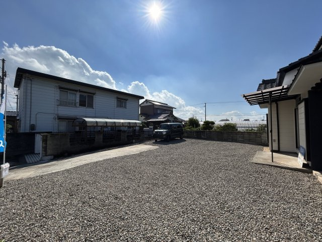 宇高町５丁目　中古住宅の庭