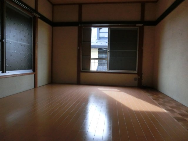 メルシーハイツ東毛呂の洋室