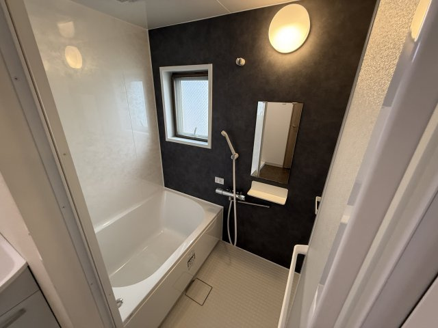 ハイツフルールの浴室