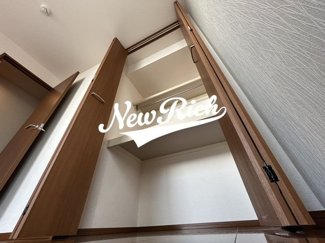 伊勢崎市茂呂町２丁目のアパートの収納