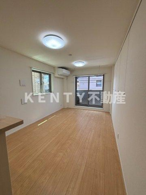 【居間・リビング】 | スカイハイム仲六郷 | ゆったりとした居間です