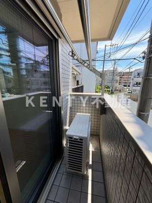 【バルコニー】 | スカイハイム仲六郷 | お洗濯にも便利なバルコニー付き