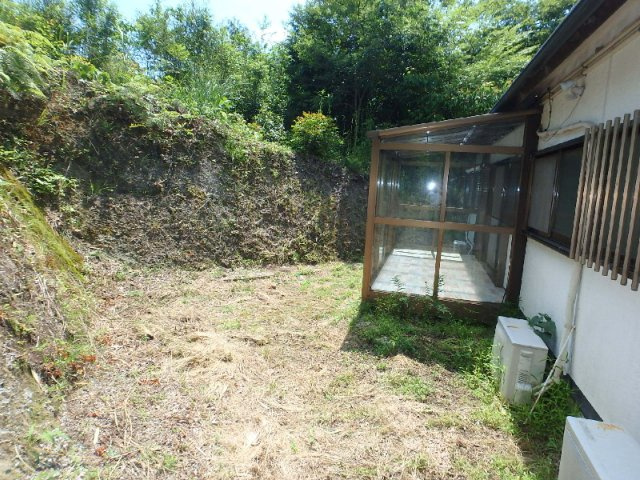 S1760R　吉野苑平屋中古住宅の庭