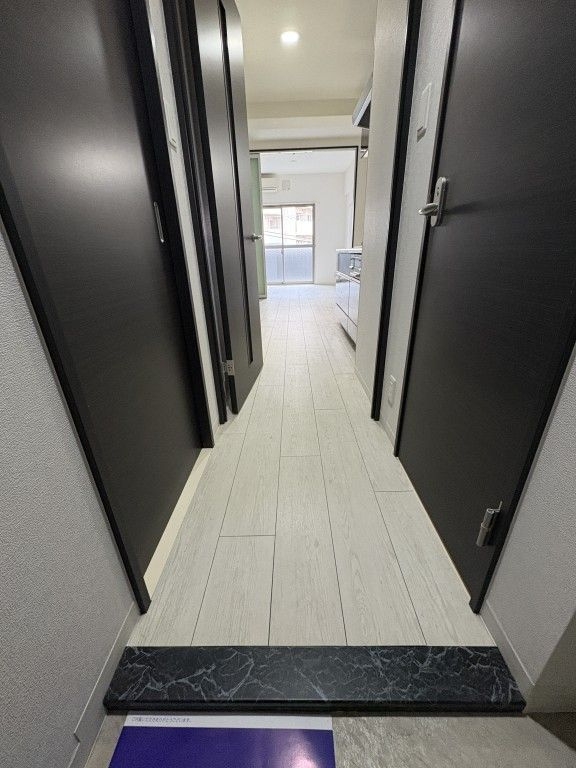 シャイニング福島離宮の玄関