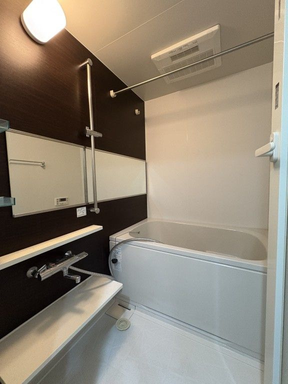 シャイニング福島離宮の浴室