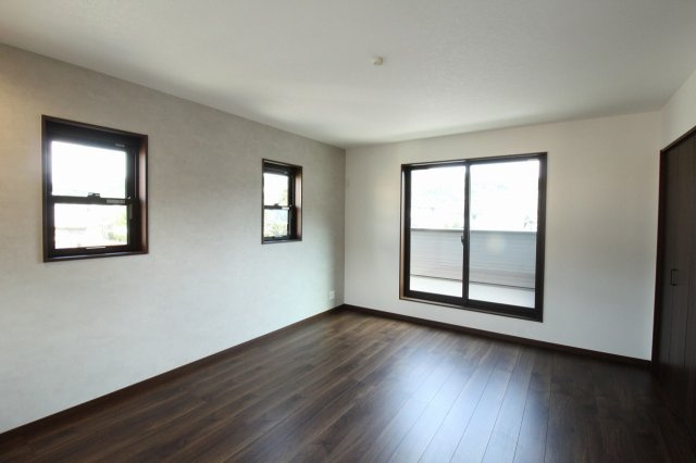 大津甲　　新築戸建　2号地　（全2区画）の洋室|2Ｆ　南東の部屋　9.7帖