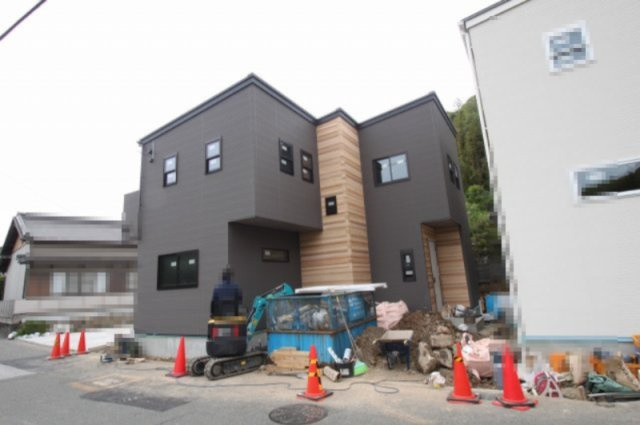 大津甲　　新築戸建　2号地　（全2区画）の外観|2号棟　3ＬＤＫ　建物面積　98.95㎡　（約29.93坪）　土地面積　100.90㎡（約30.52坪）