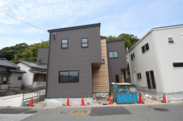 大津甲　　新築戸建　2号地　（全2区画）の外観|2号棟　3ＬＤＫ　建物面積　98.95㎡　（約29.93坪）　土地面積　100.90㎡（約30.52坪）