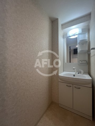 Luxe淡路Ⅱの独立洗面台|Luxe淡路Ⅱ　洗面台