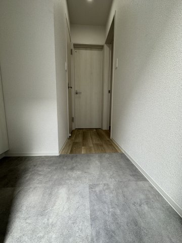グランメゾンⅡの玄関|シンプルで使いやすい玄関です