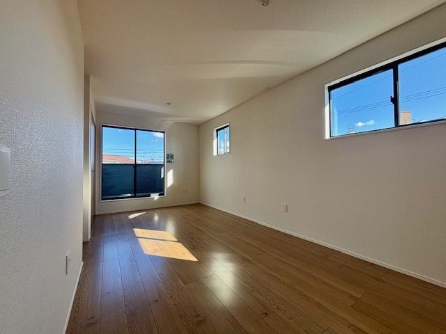 小郡市大保４期１号の洋室