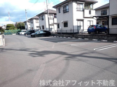 【駐車場】 | ローゼンシュタット B棟