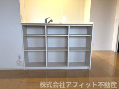 【その他】 | ローゼンシュタット B棟 | リビング収納