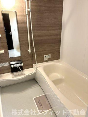 【浴室】 | ローゼンシュタット B棟 | 追い焚き機能付き