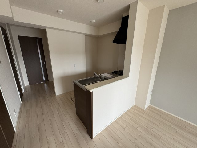 ＩＳＯＬＡの内装|カウンターキッチン