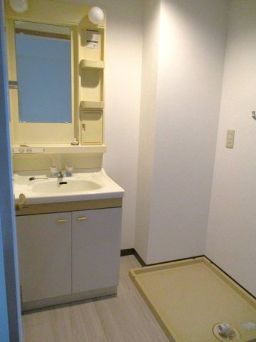 【独立洗面台】 | 第13新英マンション