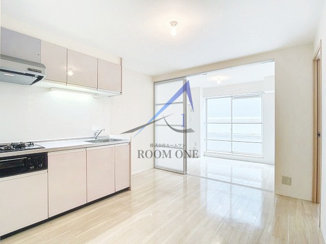 カーサマキの居間・リビング|洋室のお部屋です。